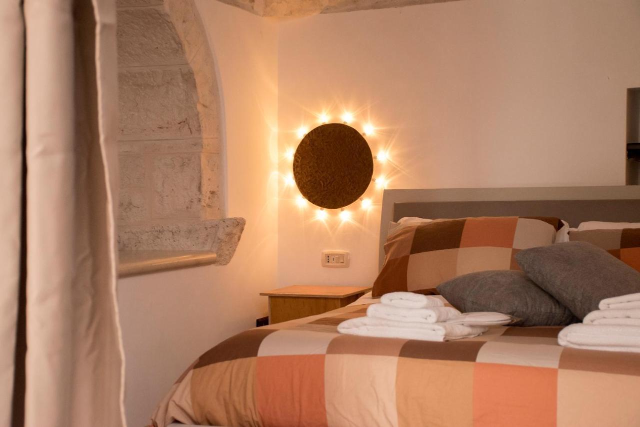 Pavi Trulli E Suites Locorotondo Exterior foto